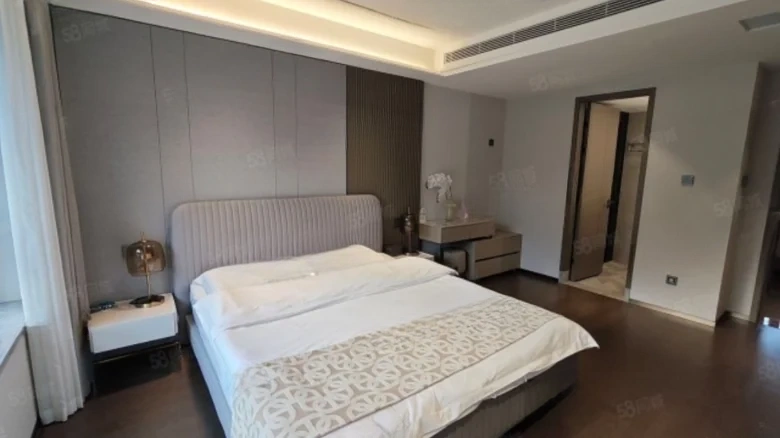 China Residences Lantai Mansion - View 2