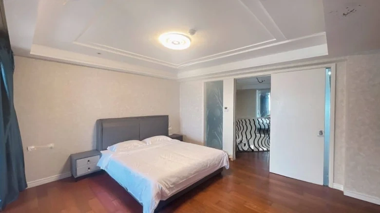 Half Mountain Peninsula Central Sea View Boulevard - View 2