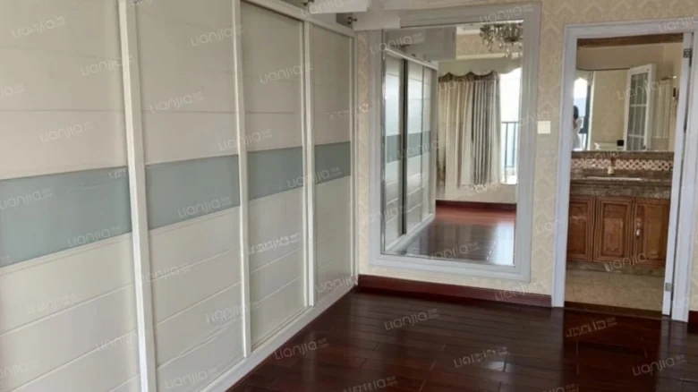 Ocean Light Sands Bay Plaza - View 4