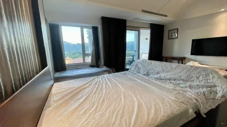 Anji Huanshan Platinum Ridge - View 3