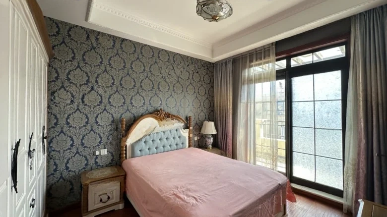 Elegant View - View 6