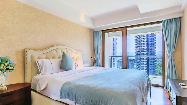 Halfhill Peninsula Central Seaview Avenue - View 2