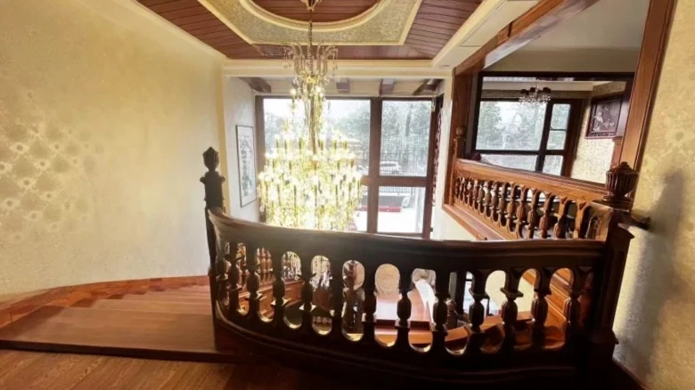 Nanhu One号 In some contexts, especially for locations or facilities, it's common to retain - View 2