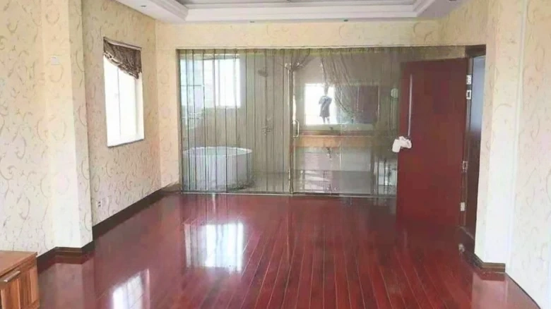 Gold Coast Villa - View 10