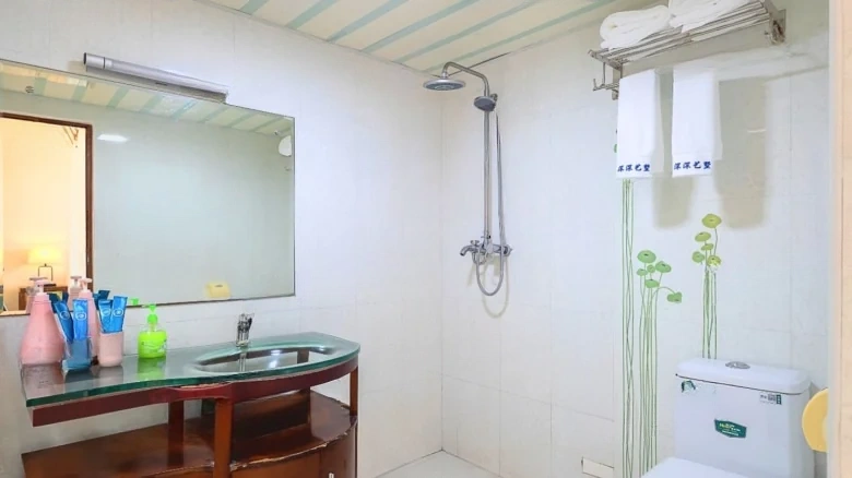 Ronaldo Sanya Bay Golf District One - View 13