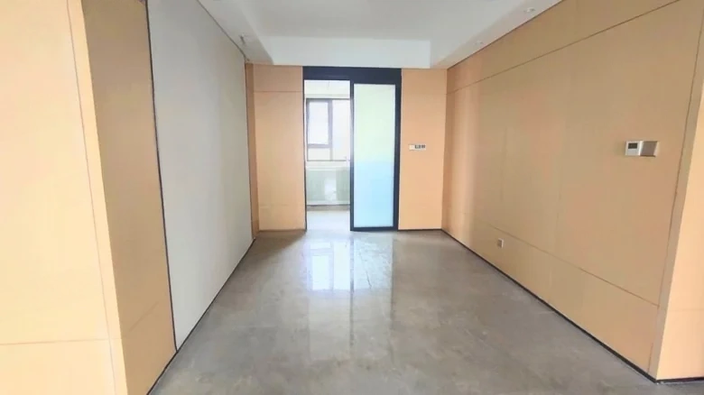 Poly Western River Moon - View 5