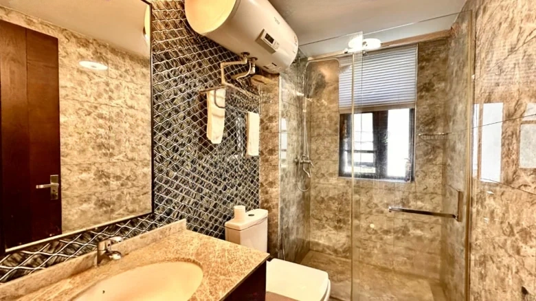 Sanya Yishan Lake - View 6