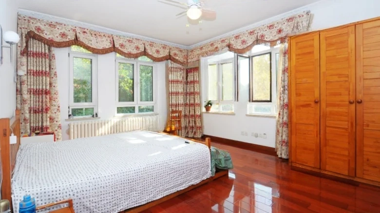 University Road - View 9