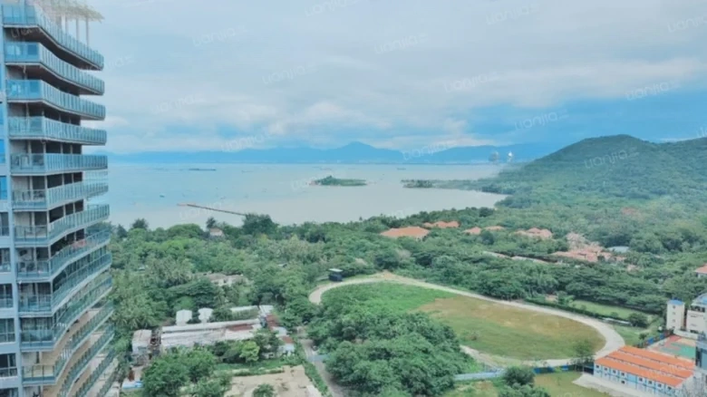 Half Mountain Peninsula Central Sea View Boulevard - View 5