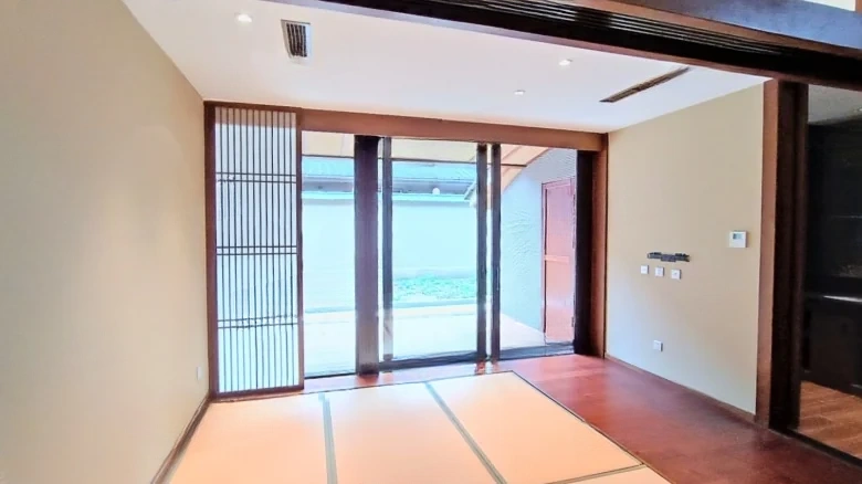 Tang Jingze - View 5