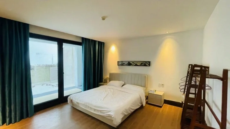 Half Mountain Peninsula Twin Bays Phase II - View 5