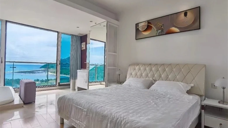 Half Mountain Peninsula Donghai Bay Phase III - View 4