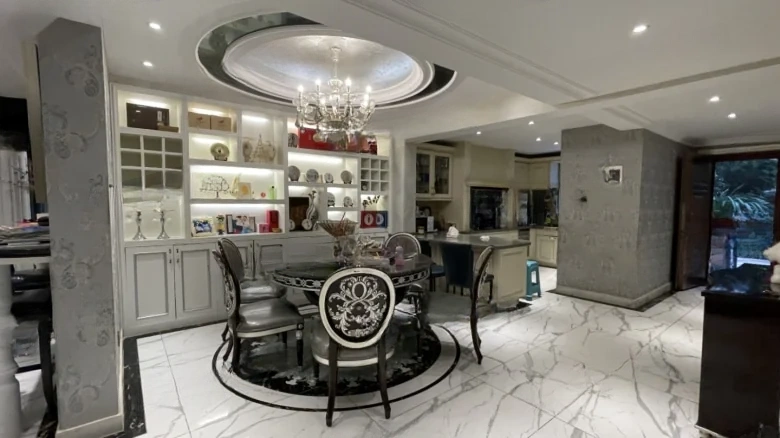 Park 1903 Montaxi - View 9