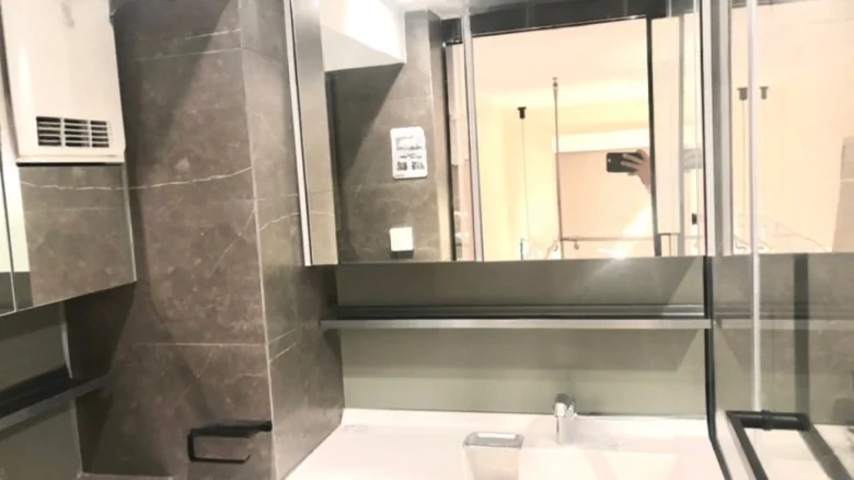 H2O Apartment - View 6