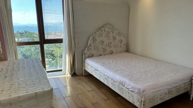 Half Mountain Peninsula Phase III Donghai Bay - View 2