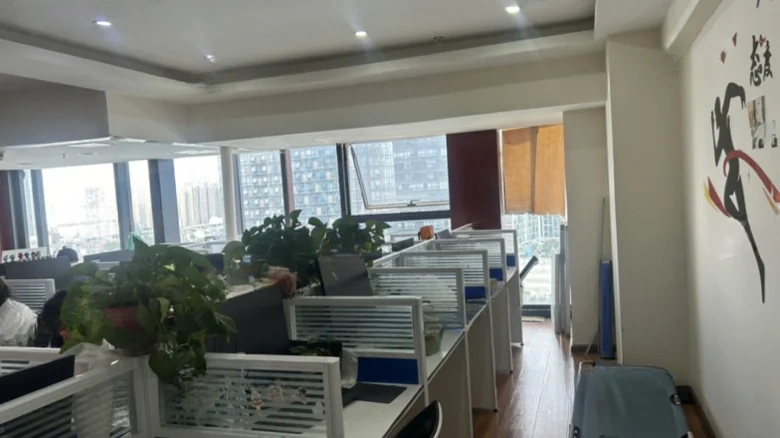 Kunming Xishan Wanda Plaza - View 1