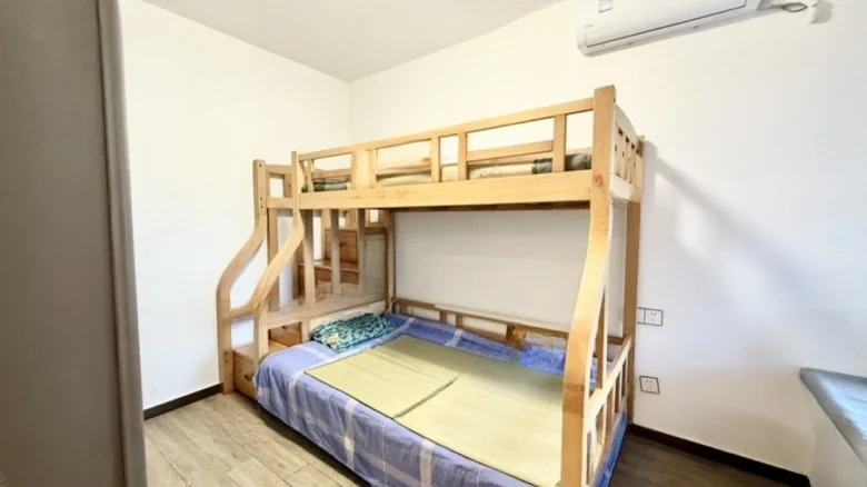 Sanya Yanshan Lake - View 2