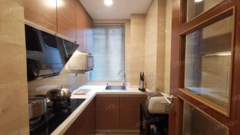 Dongyuan ARC Central Plaza - View 4