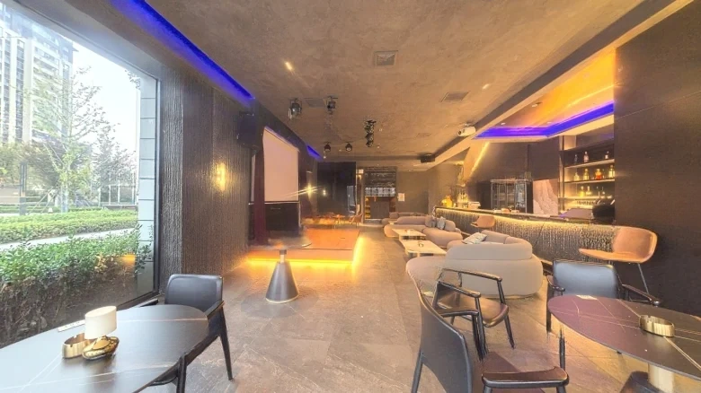 Lóngfǔ Mansion - View 3