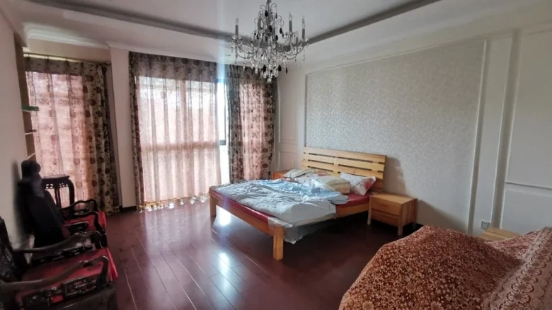 Dianchi Stream Valley - View 4