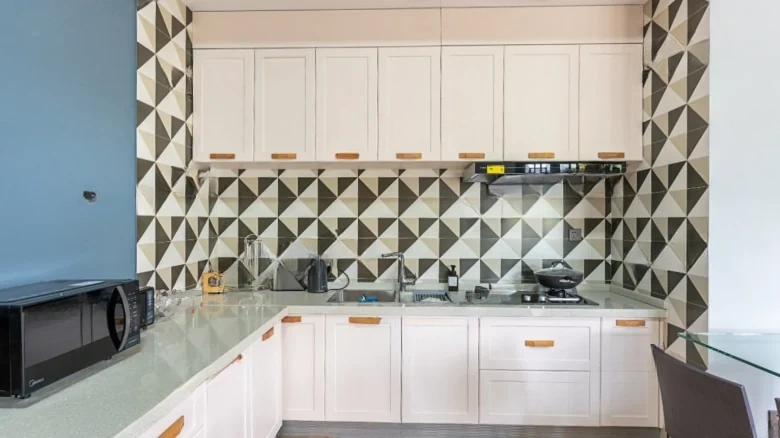 Green City Peach Blossom Spring - View 9