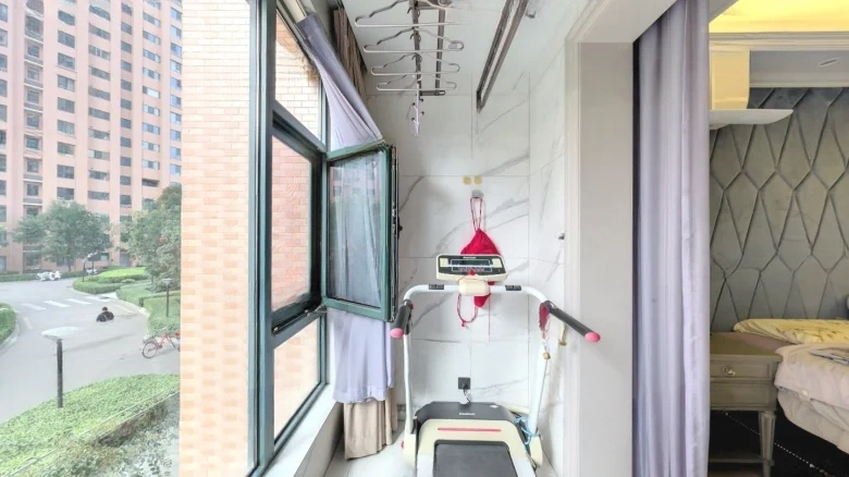 Lakeside Mandarin Court - View 7