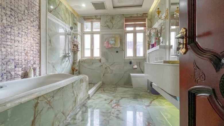 Zhongshan Mei Lu - View 27