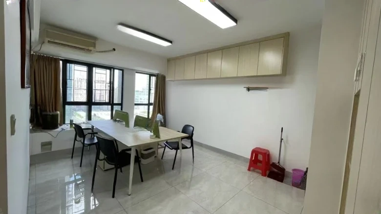 Jingshi Bai Gongguan - View 2