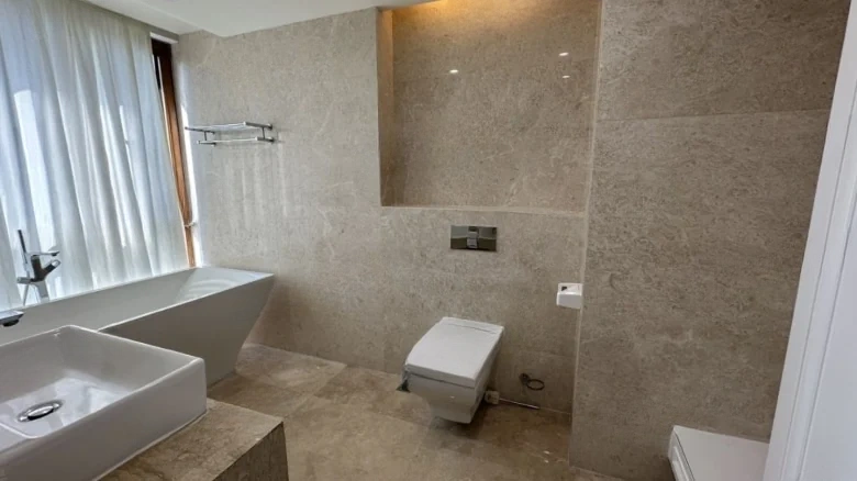 Banshan Bandao · Central Seaview Avenue - View 7