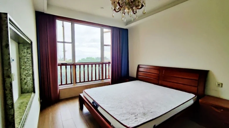 Shang Hai Huating - View 2