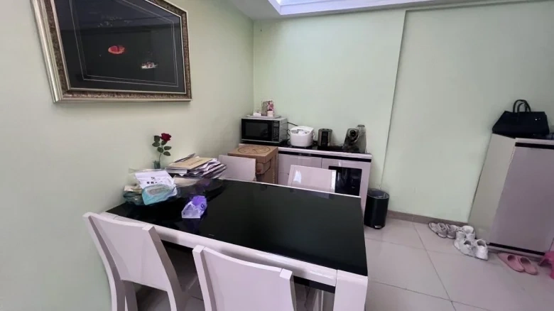 HSBC International - View 5