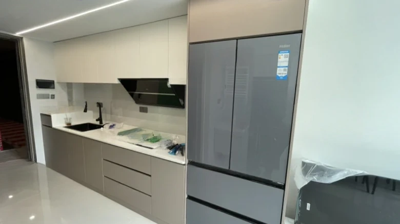 Cloud Seal · Joy Seal - View 3