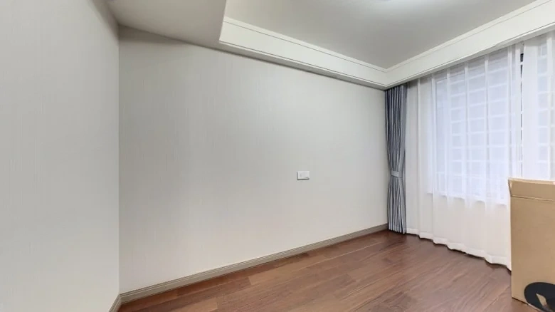 Riverbank Waveviewing Moonlit - View 4