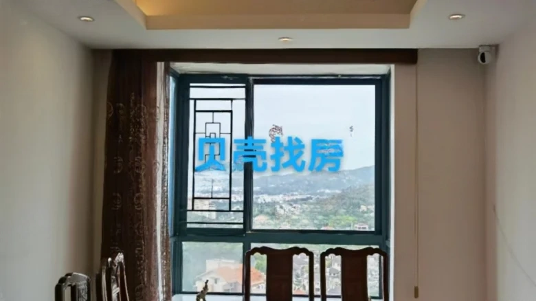 Dolphin Bay - View 7