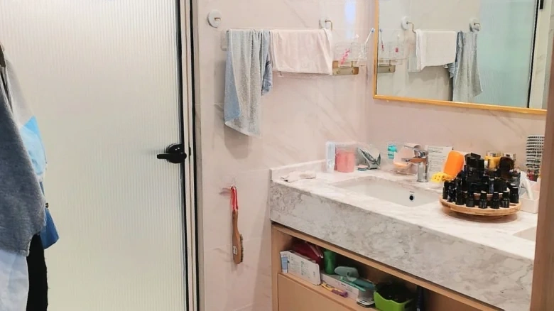 Elegant Retreat South Mountain - View 7