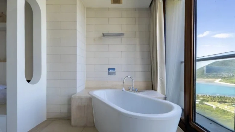 Half Mountain Peninsula Donghai Bay Phase III - View 5