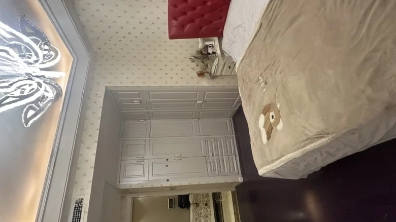 Heavenly Seal Manor - View 4