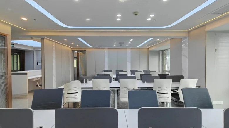 Deskin City Plaza - View 5