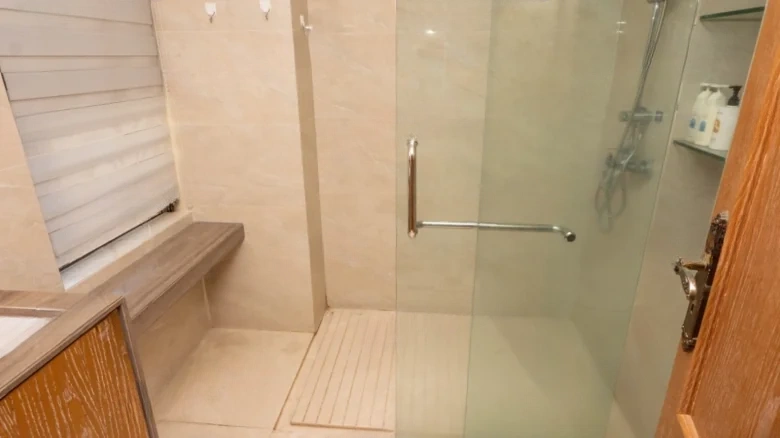 Ronaldo Sanya Bay Harbor Area One - View 15