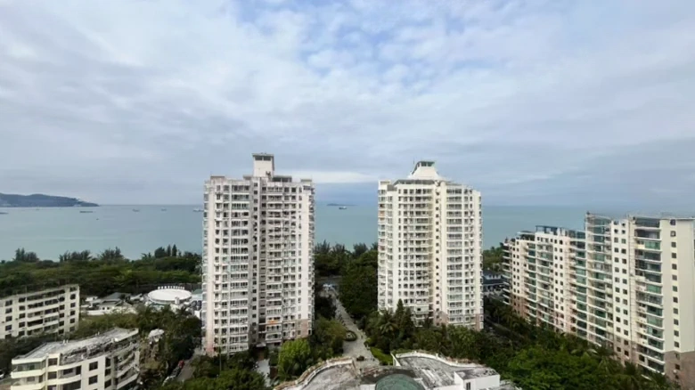 Blue Sea and Sky Phase I - View 4