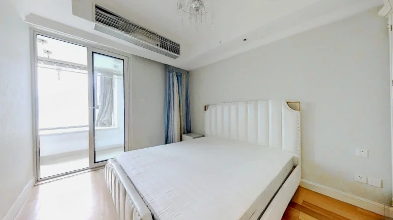 Lingjun World - View 2