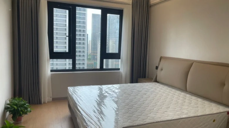 Horizontal Slit Embroidery Garden - View 6