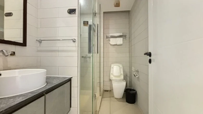 Half Mountain Peninsula Donghai Bay Phase III - View 6