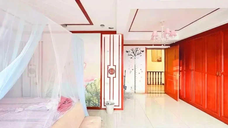 Wan Guo Port - View 2