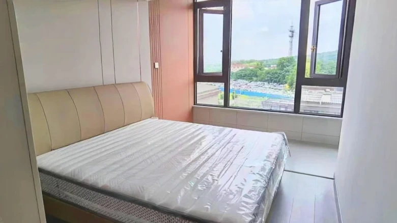 Unitech Emerald Hills - View 3