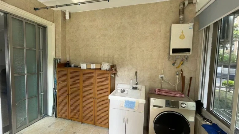 WanTai Apartment - View 11