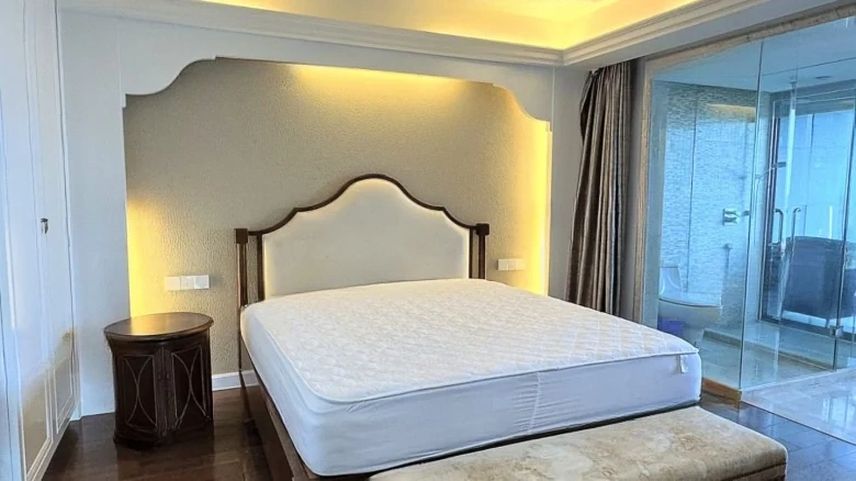 Banshan Bandao · Central Seaview Avenue - View 3