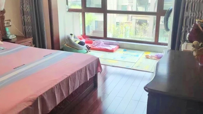 Luhu Jinlin Original Series Phase V - View 3