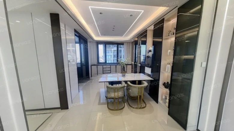 Rosewood Garden - View 5