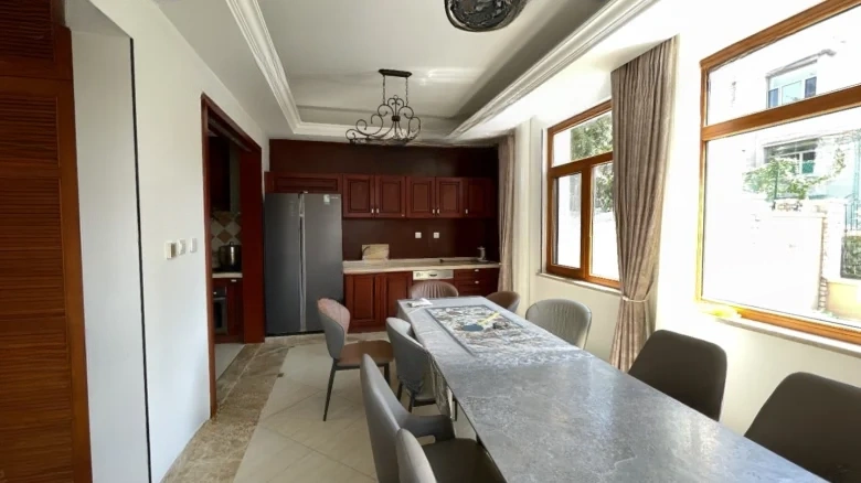 Runda Shengdi Yihaigarden - View 15